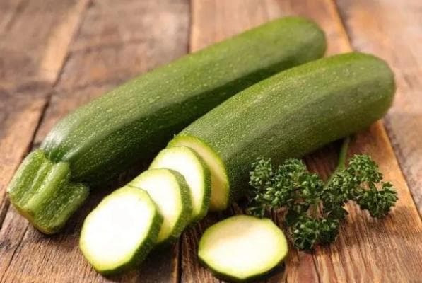 西葫芦：营养价值与潜在风险并存的食物
