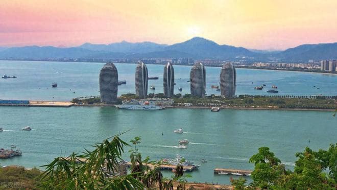 400万比250万，今年春节为啥西双版纳接待游客比三亚还多出150万