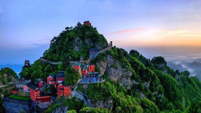 中国道教十大名山：崆峒山居第五，武当山位居榜首