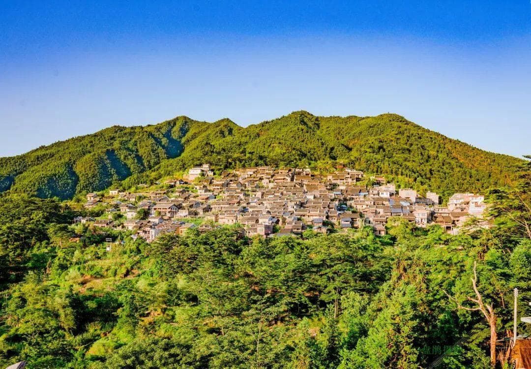 广东连南油岭村：文旅融合助力瑶族文化传承与乡村振兴