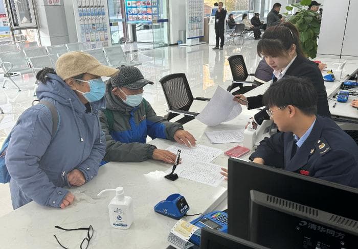 暖心服务让严冬不寒冷：昌平区社保中心温情服务获点赞