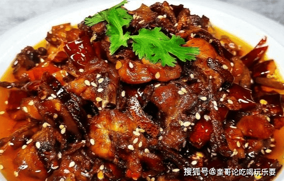 如何将兔子肉做成一道美味又营养的佳肴，其实只需要掌握技巧就行