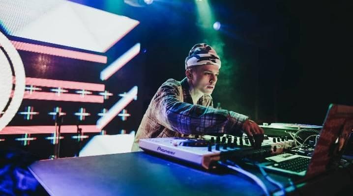 DJ 文化的兴起与发展及知名 DJ 音乐人