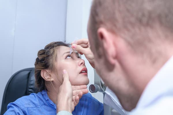 左眼一直跳怎么办？5种缓解方法全解析