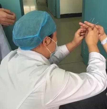 李花娓医生：喝粥不养胃，喝牛奶不护胃，真正的好办法是这个！