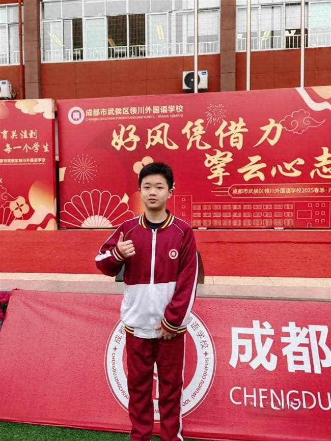 申小豹配音演员6岁学习语言表演 天赋与努力并重