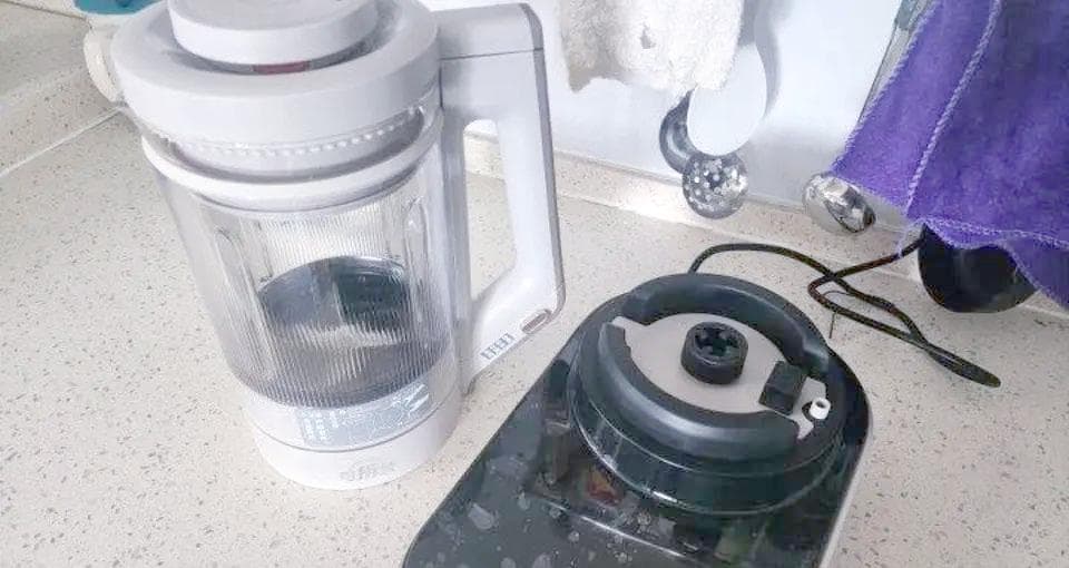 九阳豆浆机故障排查与解决指南：灯亮无反应问题