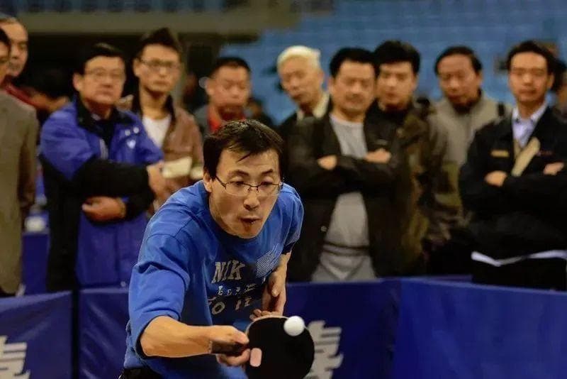 直拍长胶3种典型打法介绍，反胶选手的应对策略及战术调整