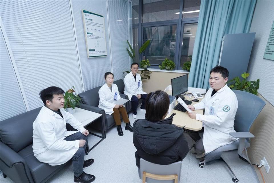 多学科专家围着患者转，专病中心打造全流程诊疗，“按病索医”让患者就医不再东奔西跑