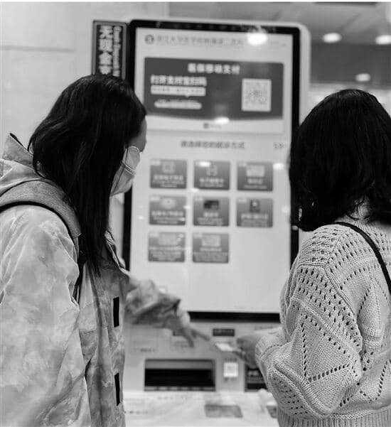 全国目前已有千家陪诊机构 职业陪诊师渐成产业