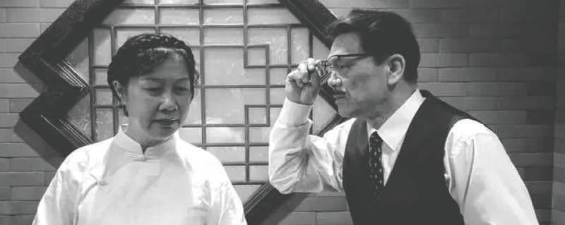 基于创作视角：周朴园对鲁侍萍为何要如此矛盾？