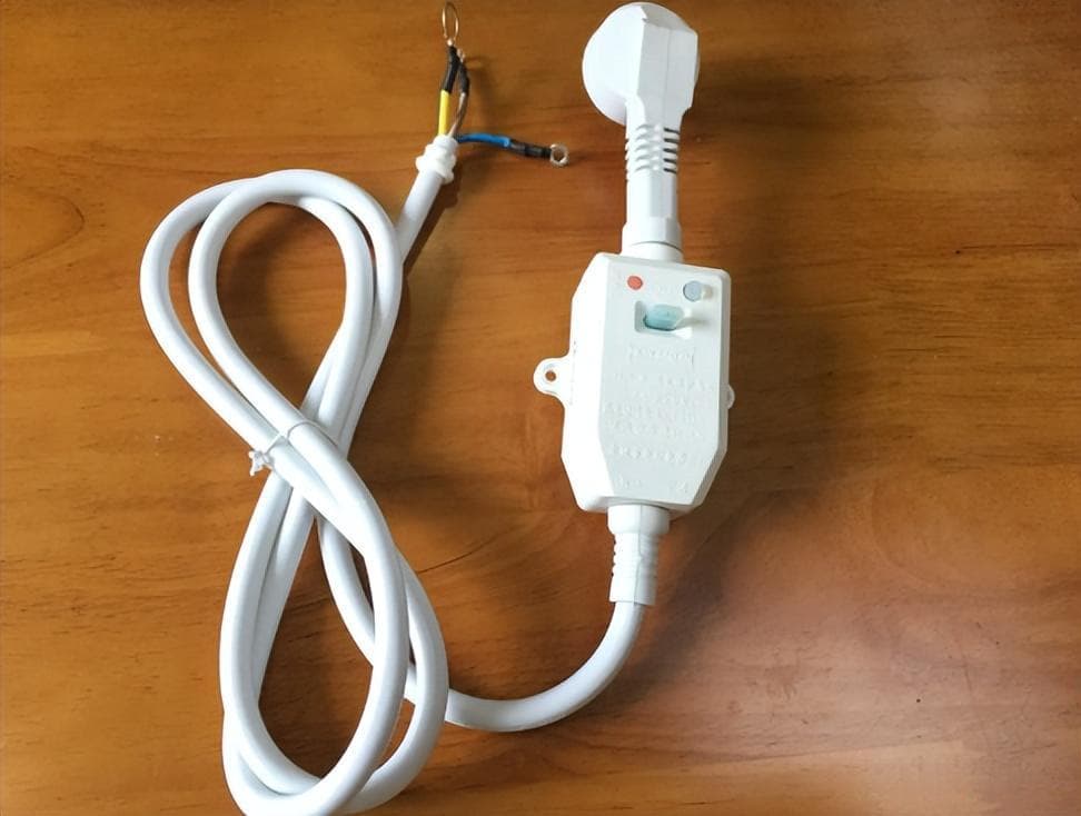 电热水器防电技术和安装使用中的四道防漏电安全须知