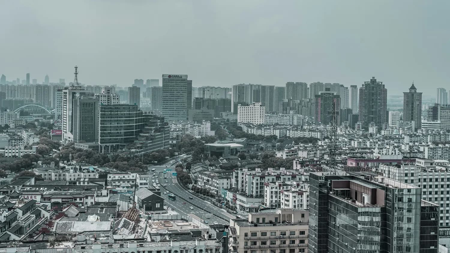 解码长安：一个小镇如何打造千亿级产业？