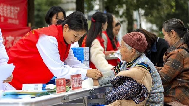 老年患者占比上升、漏诊率高，结核病“早筛”堵点何在