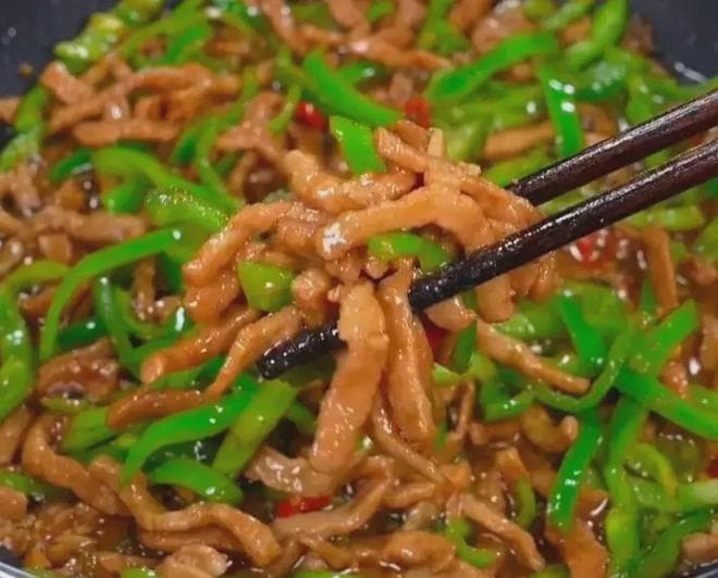 不管炒什么瘦肉，都不要用料酒腌制！教你正确做法，出锅滑嫩不腥