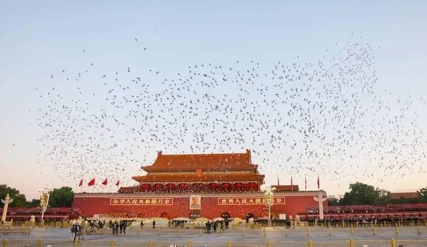 国庆旅游大数据：长途游占比升至五成，十大城市受热捧