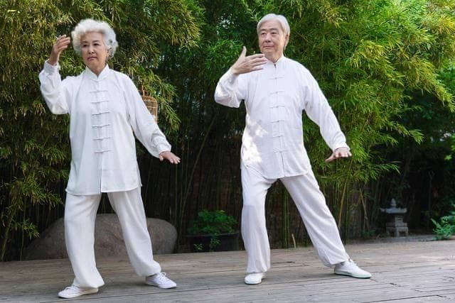 八段锦的科学原理：揭开古老养生术的神秘面纱