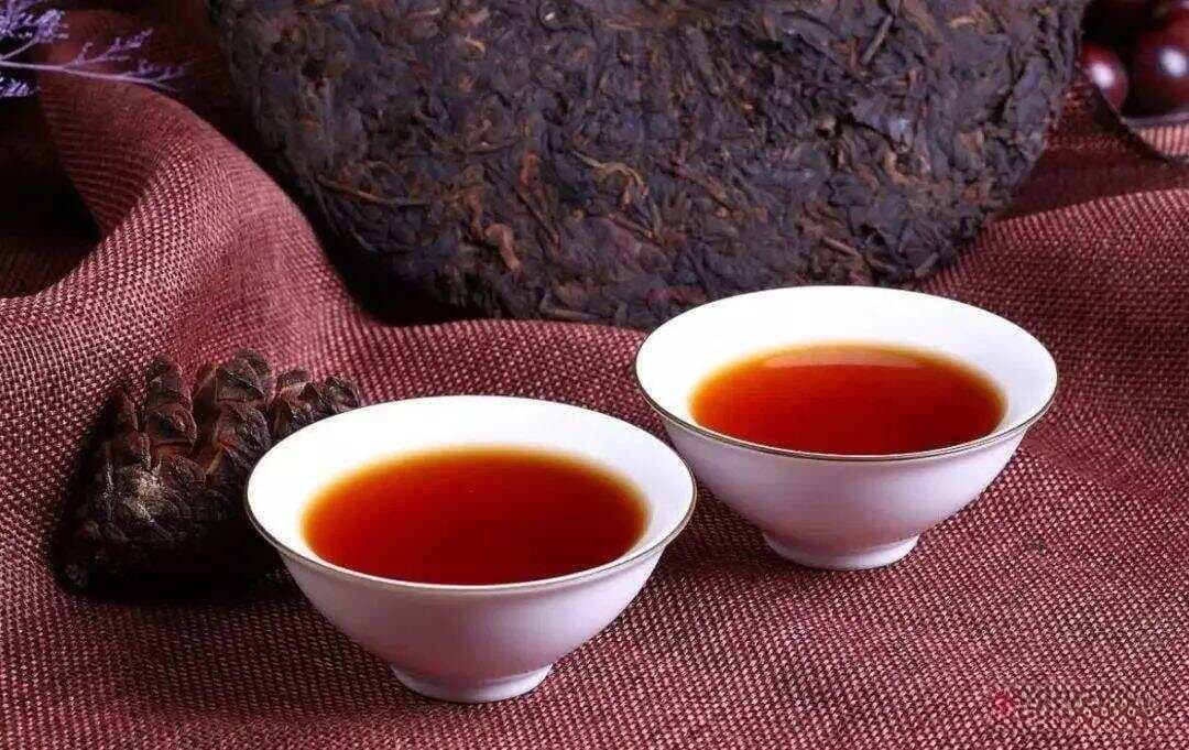 每天三杯茶，胃病找上门？普洱茶爱好者必看的“保命指南”