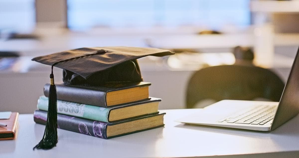 大专生未来之路：学历提升、考研、就业全方位指导
