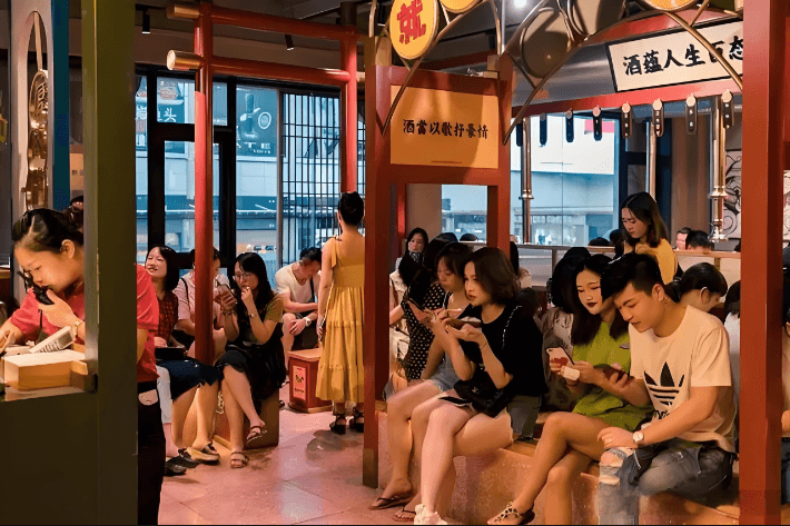 关税战下的中国对策：消费崛起与股市长牛之路！