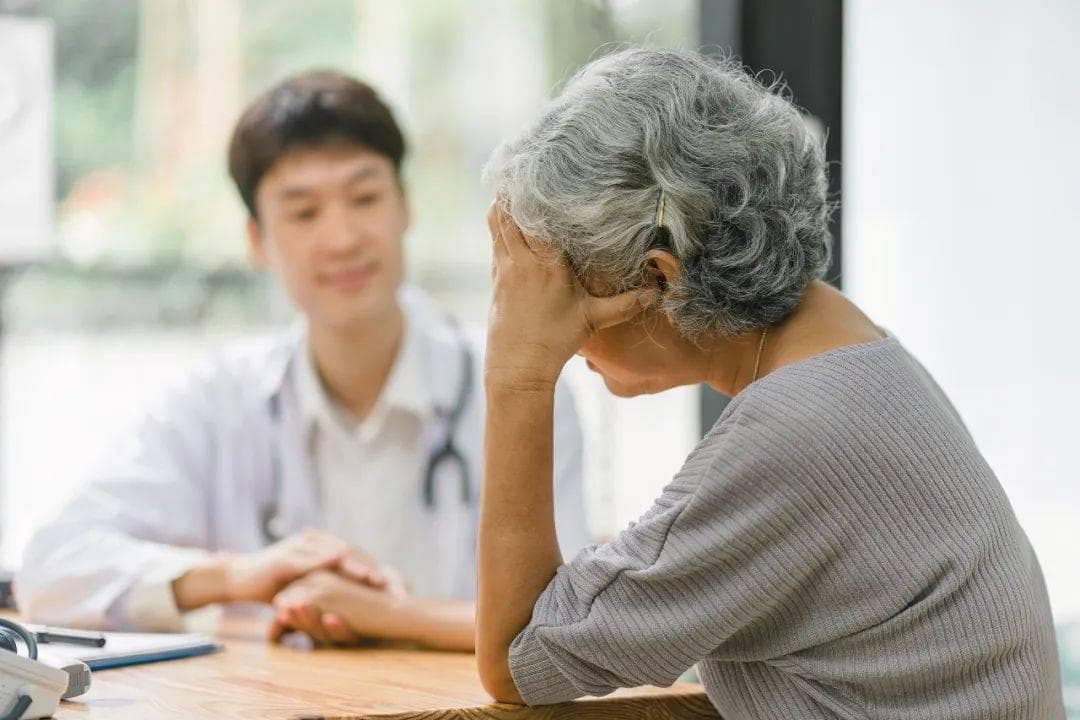 不怕老，就怕老了会痴呆？8招帮您延缓大脑衰老