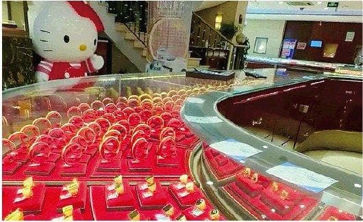 都是贵金属，差距咋就这么大呢？