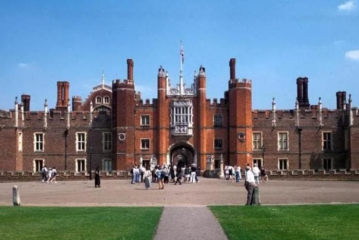 英国金斯顿大学怎么样?被低估的实力派!