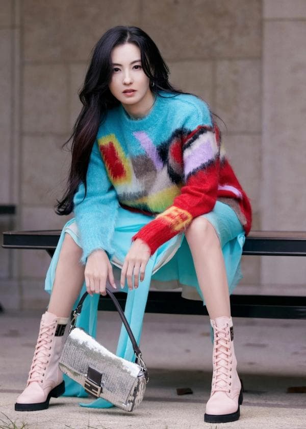 谢霆锋张柏芝离婚后：事业重启与责任担当