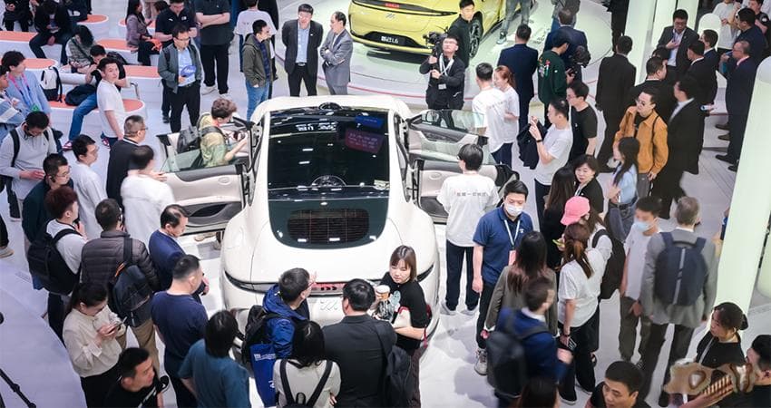 车企价格战更狠了！上汽13个品牌超百款车参战，最高狂降12万