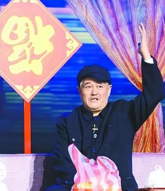 赵本山因身体原因退出2025春晚，网友：期待早日重返舞台！