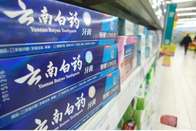 中药牙膏竟有西药止血成分？云南白药自证清白，但这个关键问题仍是谜