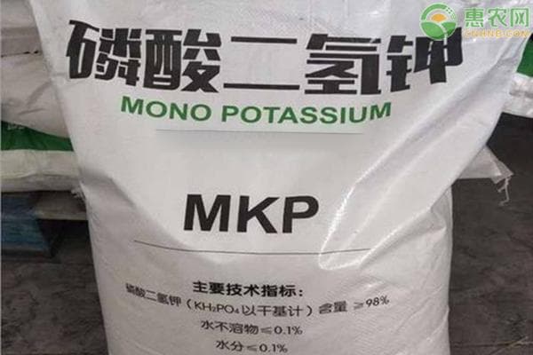 磷酸二氢钾怎么兑水配比？