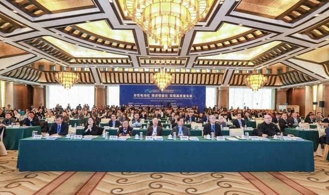 技术更迭 全球汽车电动化合作、转型何去何从？