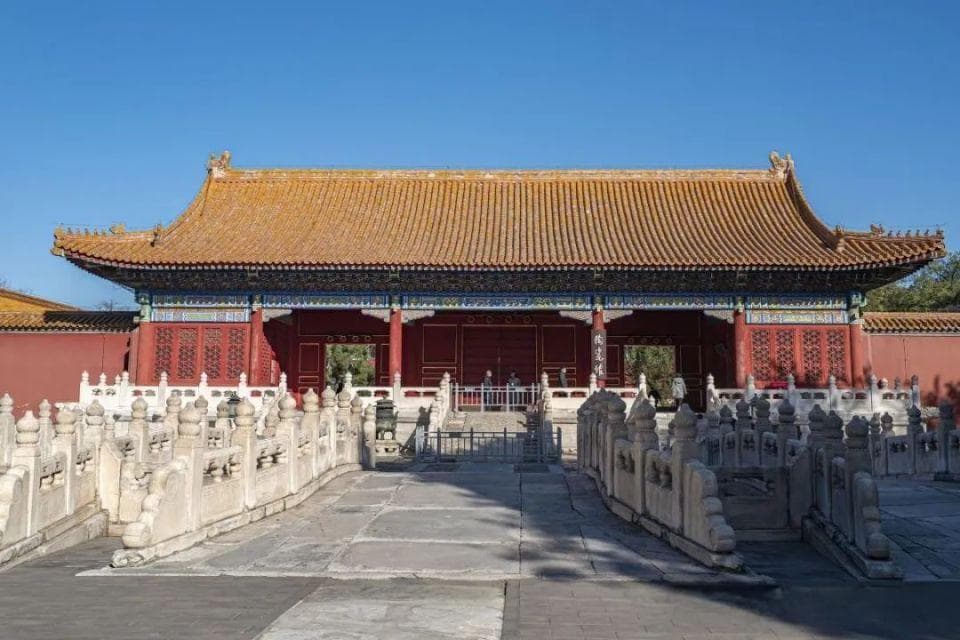 故宫博物院：一座连接过去与现在的文化桥梁