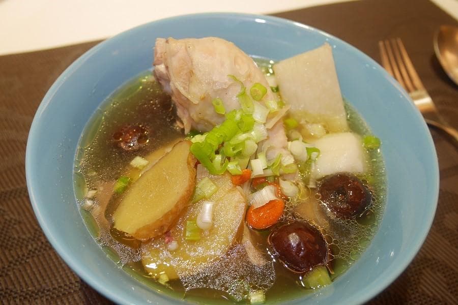 乍暖还寒的春末，祛湿气养脾胃是关键！清明、谷雨养生重点提醒