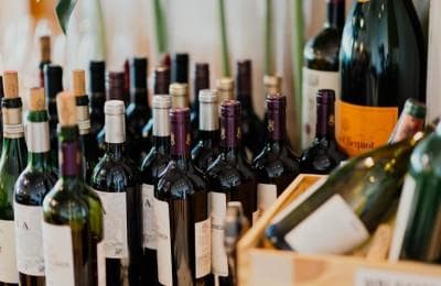 葡萄酒的多重健康功效：从心血管保护到抗氧化