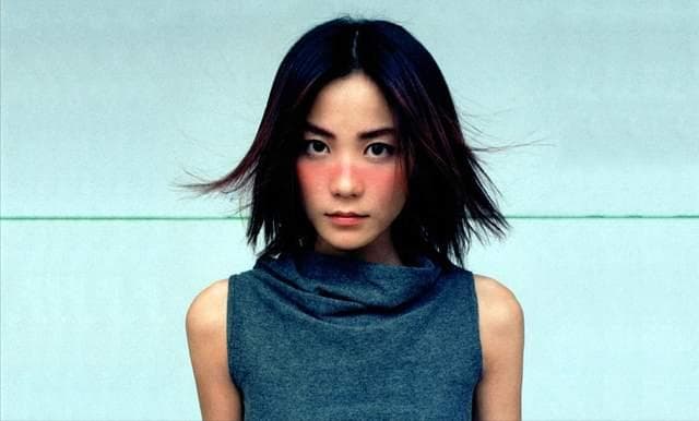 王菲：离开金牌作词人，只配唱“粪曲”？