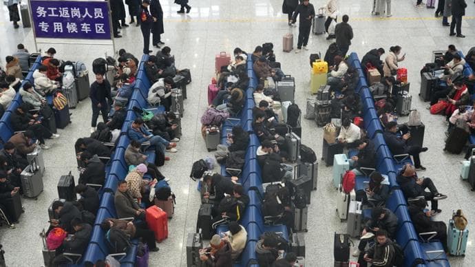 阜阳到上海！长三角地区元宵节后首趟务工团体包车启程