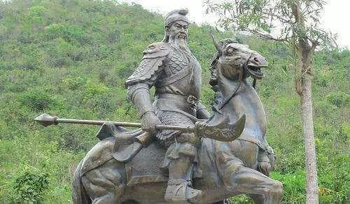 重复用字的古代对联，不但不显啰嗦，而且妙趣横生！
