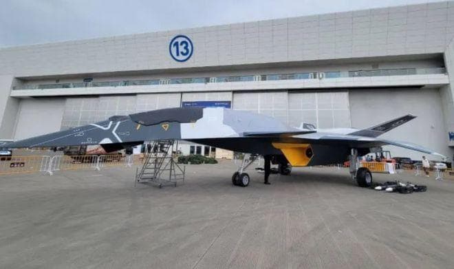 大陆神秘六代机让台湾躁动：未来的空中堡垒，可能还是一款轰炸机