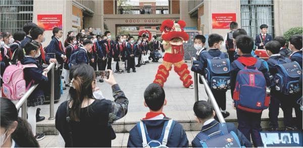 以学生为中心，打造教育创新"动力源"