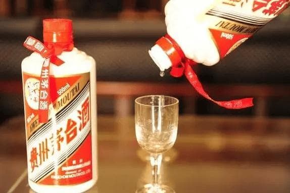 茅台酒的正确存储方法：温度、湿度、避光等关键要点