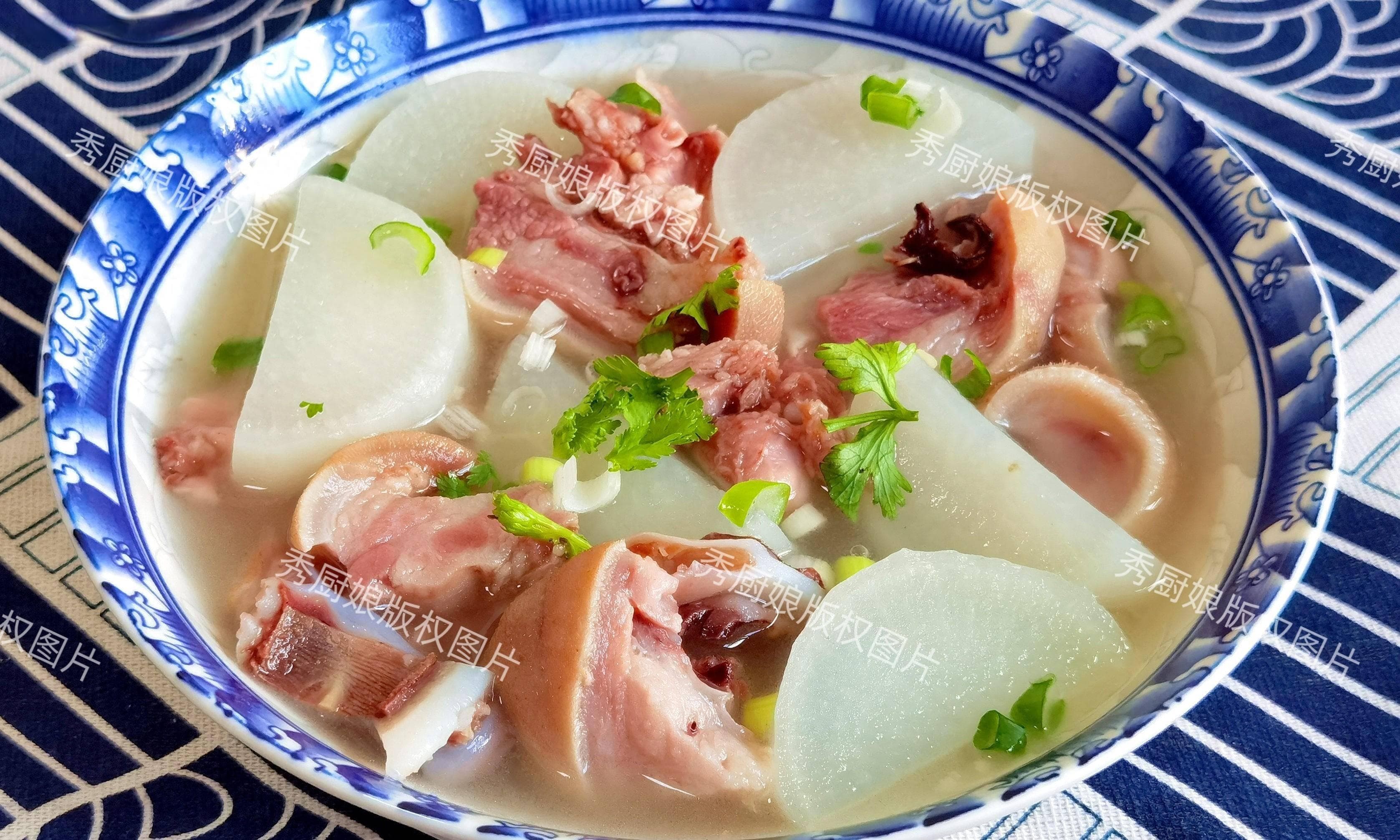 “十人九腰痛”？不妨多吃这3菜，一周吃两次，腰腿有劲精神足！