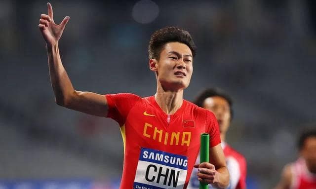 37岁百米前辈张培萌宣布复出！克服困境，决心再绽风采