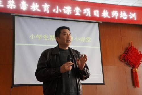 浅谈分层教学法在高中数学阶段的教育原则及策略