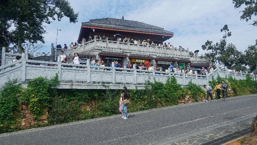 假期前5天，岳麓山迎来46.4万游客
