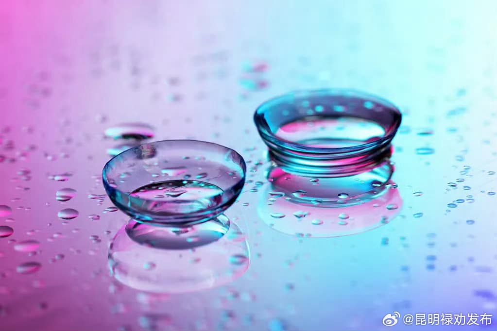 戴隐形眼镜到底伤不伤眼睛