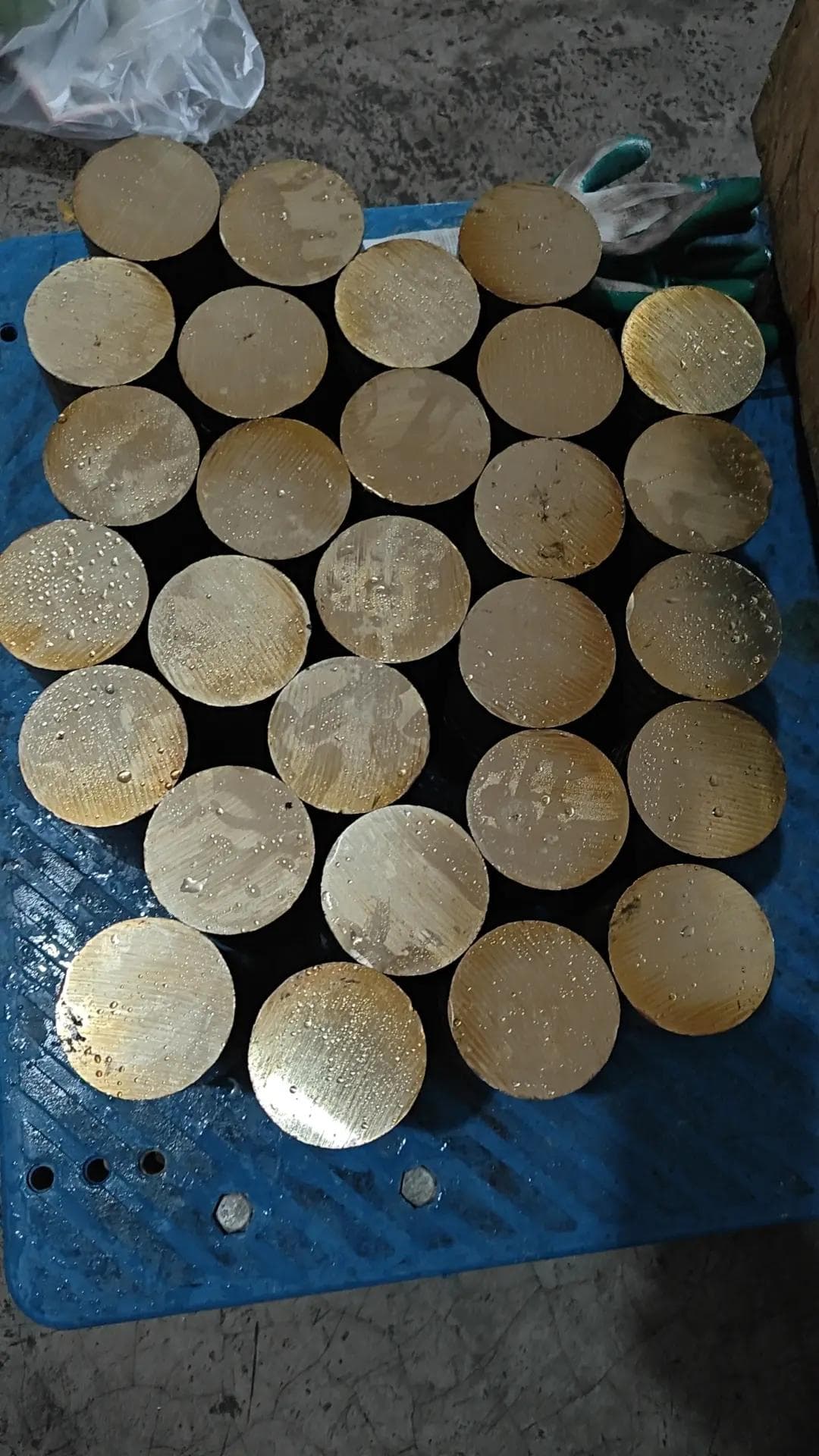QBe1.7铍青铜的物理性能优异，具有高强度