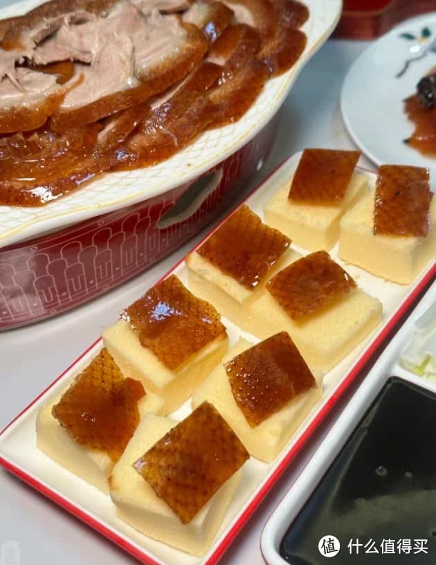 美食与文化的融合：探索各地特色美食背后的文化故事！