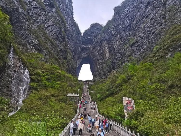 张家界天门山abc线有什么区别？自由行选择那条线路好